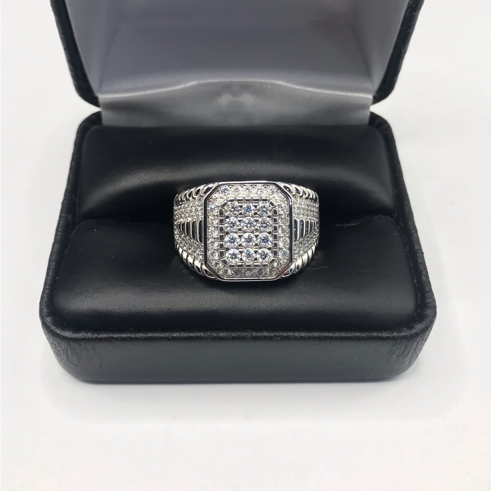 925 Sterling Silver 2.50CT MOISSANITE Men's Ring size 10 or 11 - Picture 11 of 15
